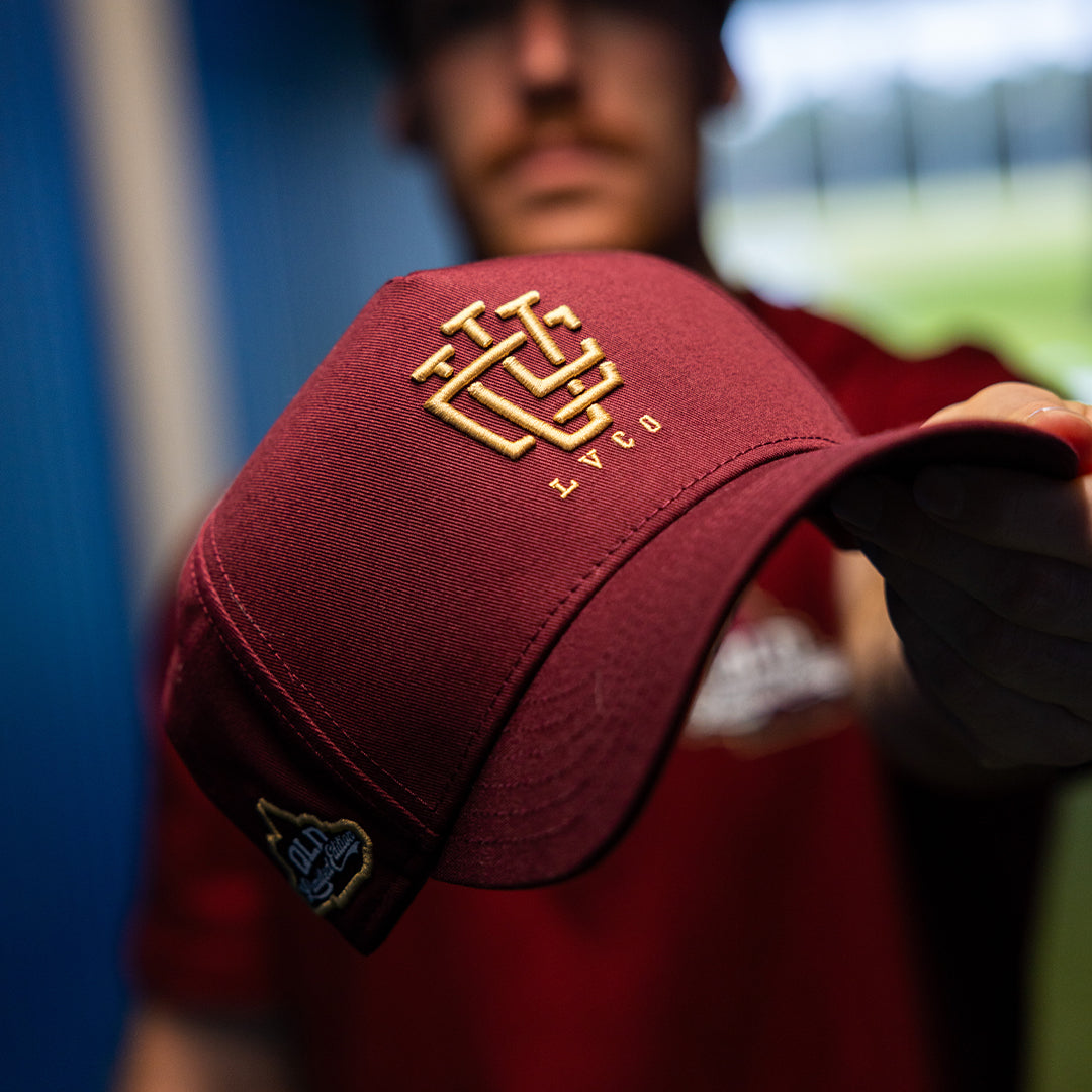 [LIMITED EDITION] DEEP FIT MAROONS A-FRAME SNAPBACK